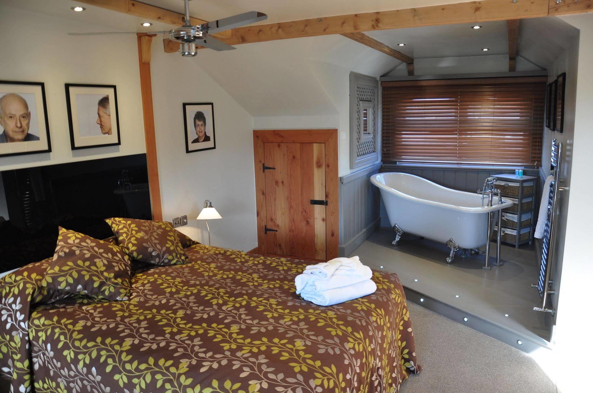 The Inn At Cheltenham Parade هاروغايت المظهر الخارجي الصورة